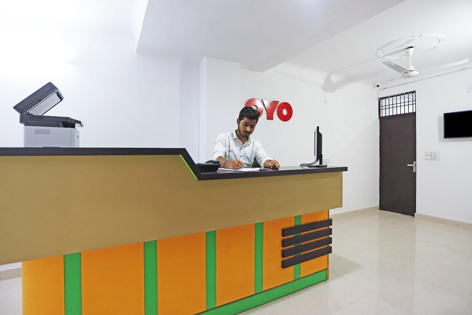 Hotel O Lal Residency Deli Exterior foto